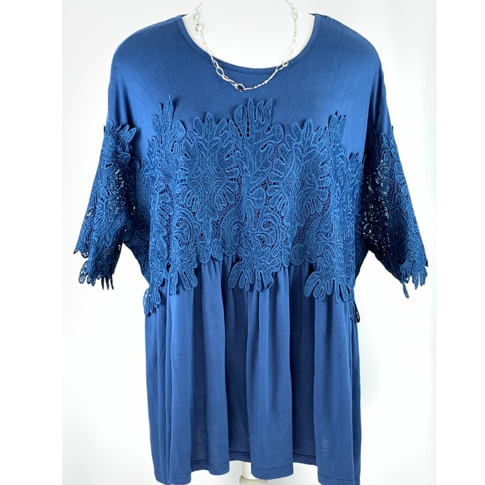 Roaman’s Navy Flowy Tunic Blouse Top size 2X